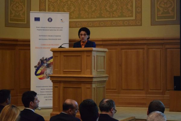 Educație deschisă pentru viitor provocări în era digitală (6)